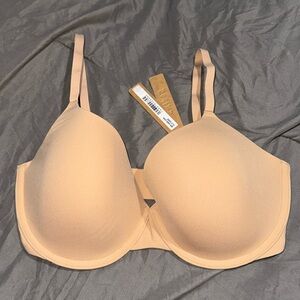 SKIMS BRA ‘CLAY’